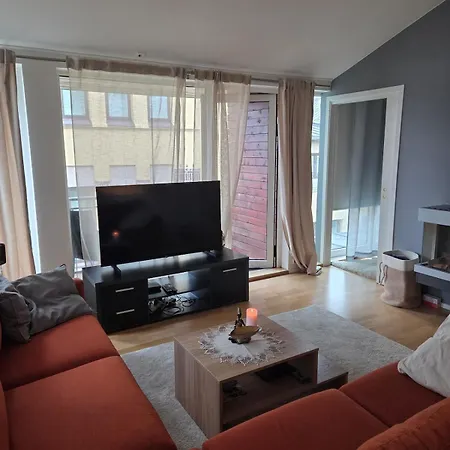 Charming Cozy One Bedroom Right In The Center 公寓